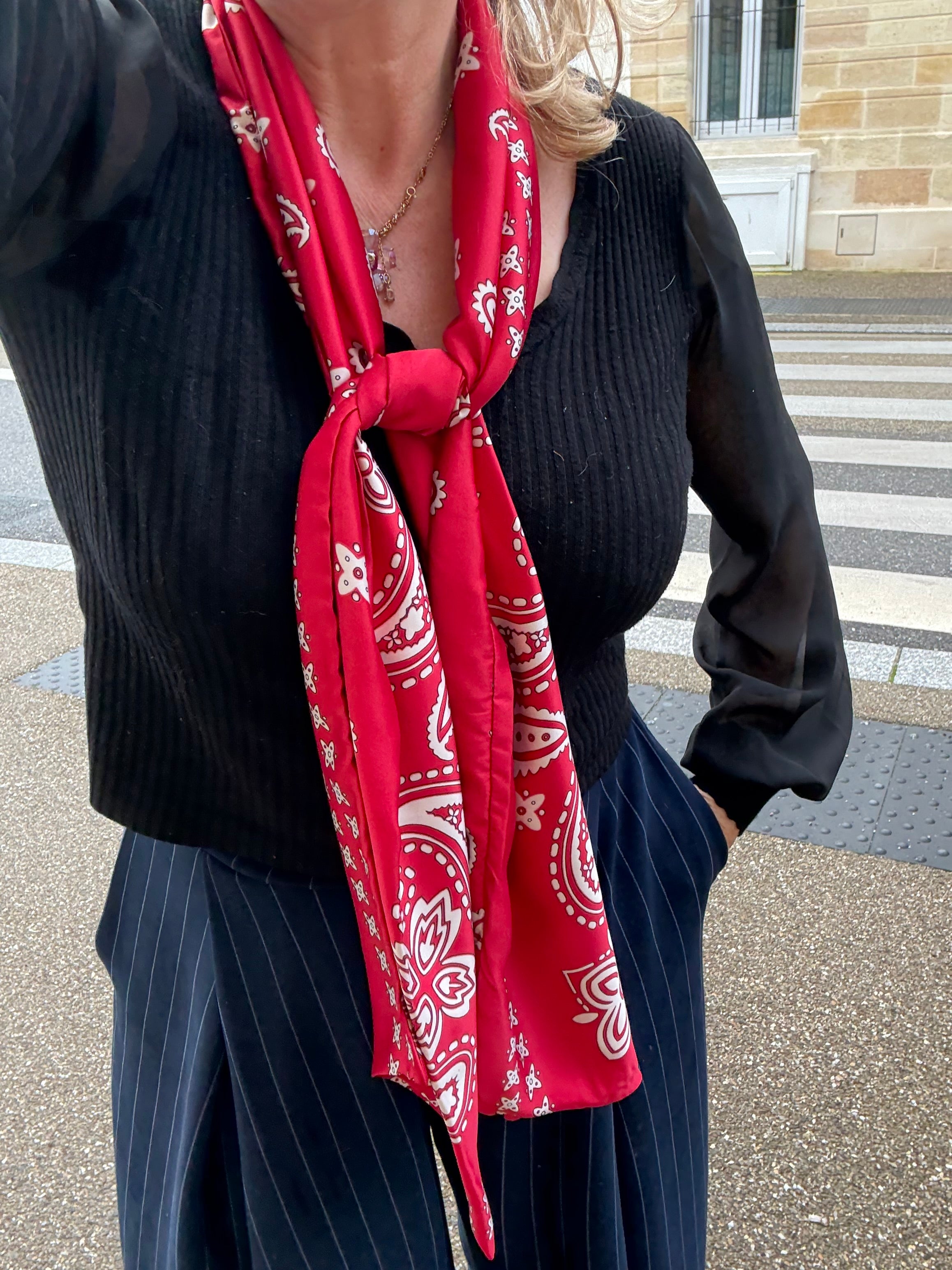 Foulard Rouge