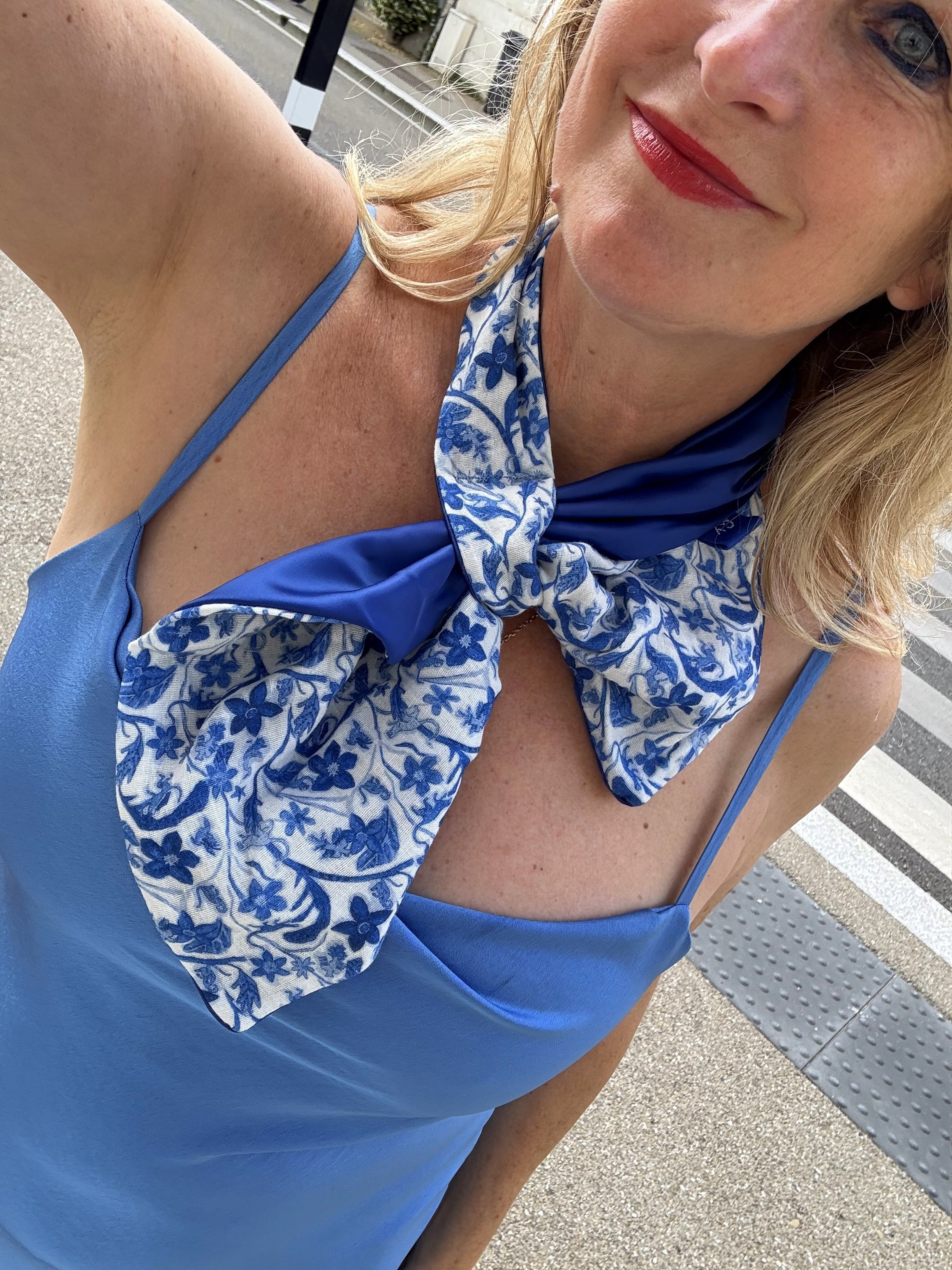 Foulard CYU Mosaiques Bleues esprit Portugal Coton et Satin