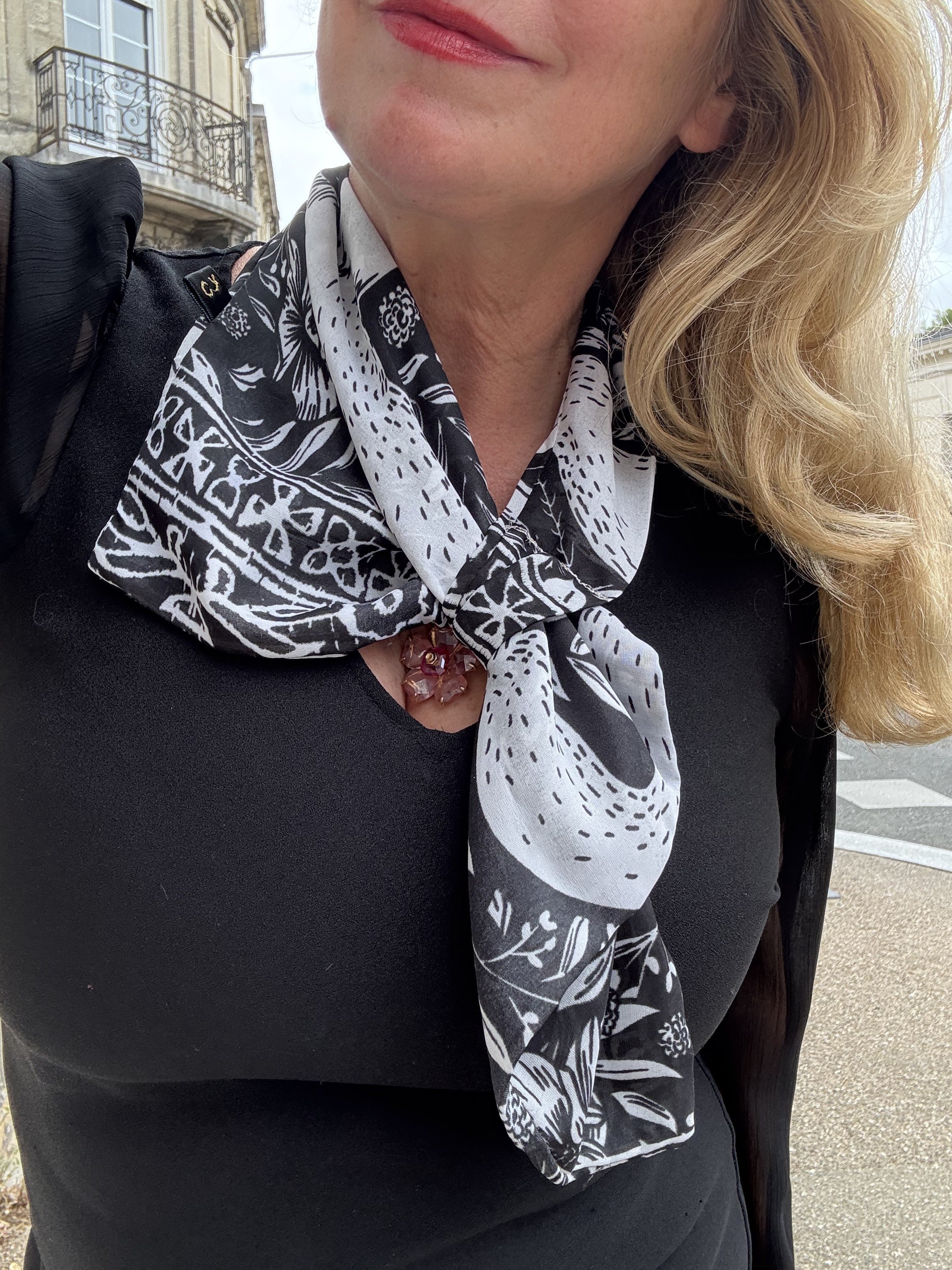Foulard CYU Noir et Blanc Renard
