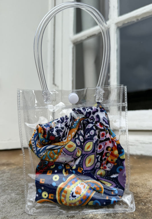 Foulard CYU bleu nuit colorée très doux en soie _ Very soft colorful dark blue silk scarf CYU