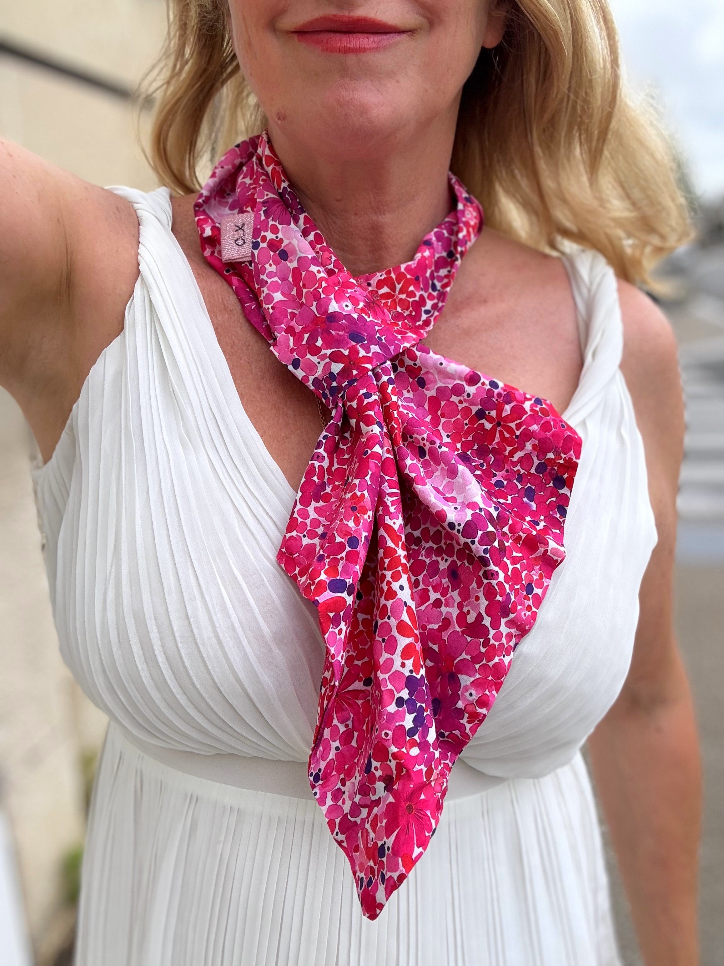 Foulard CYU Rose léger et lumineux