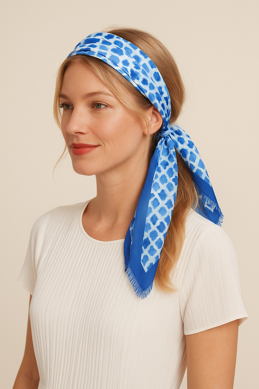 Foulard CYU long, doux et léger Bleu mosaïque