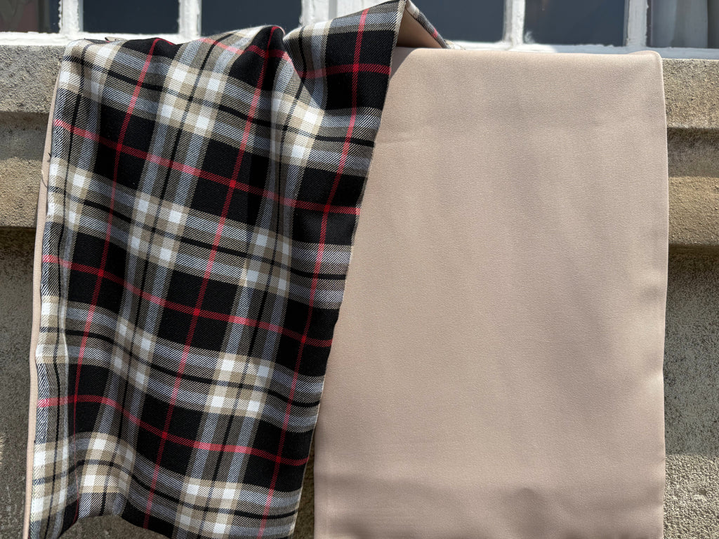 Foulard long CYU Burberry Style Noir et Beige